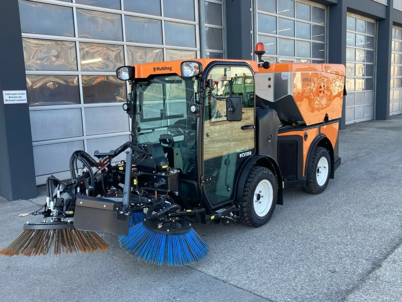 New Road sweeper Multihog CV350