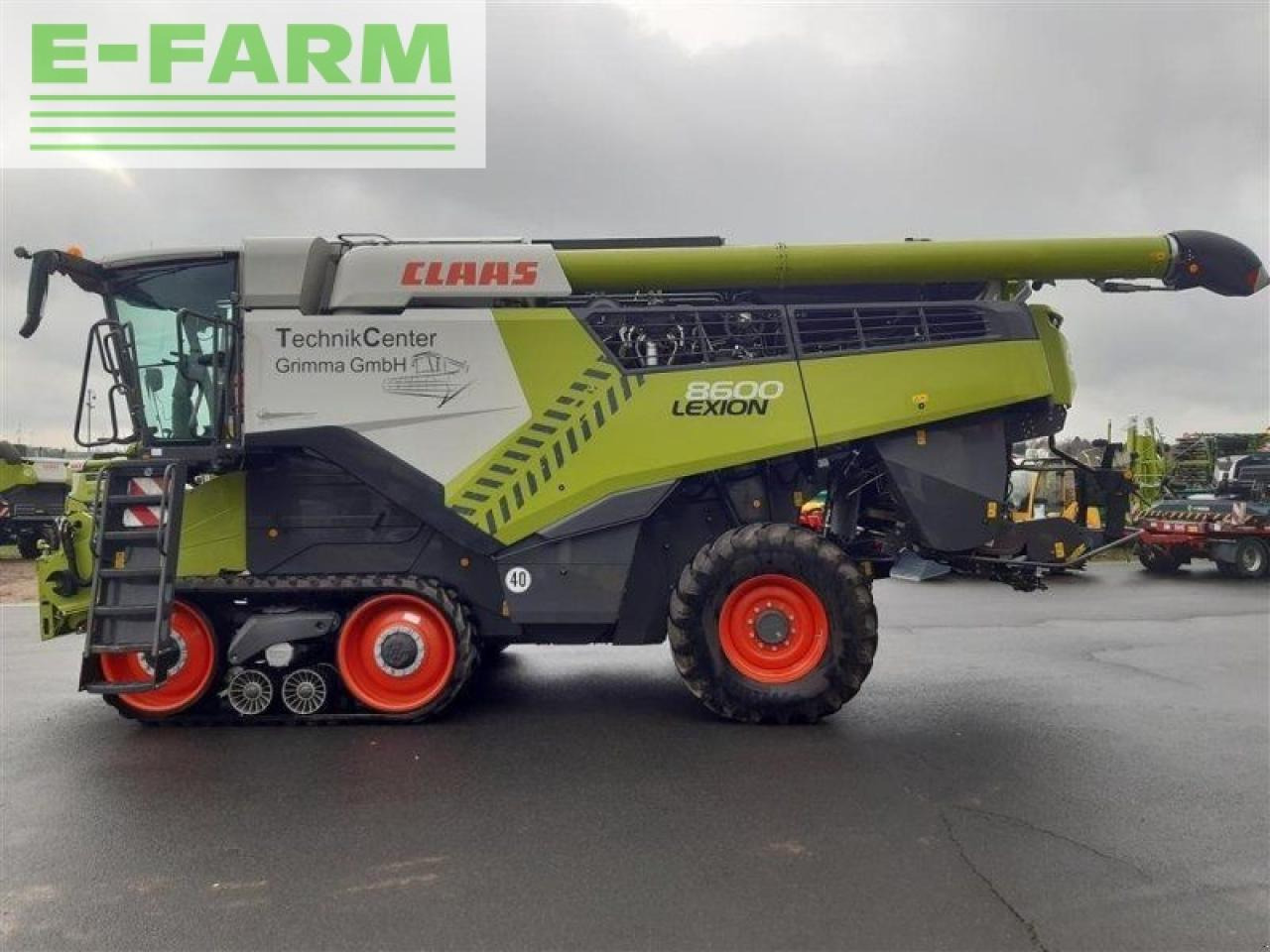 Combine harvester CLAAS lexion 8600 tt