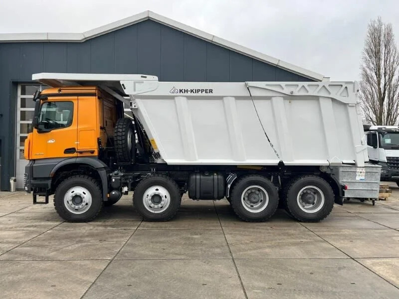 New Tipper Mercedes-Benz Arocs 4848 K 8×4 Tipper Truck (3 units)