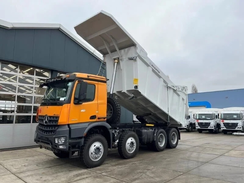 New Tipper Mercedes-Benz Arocs 4848 K 8×4 Tipper Truck (3 units)