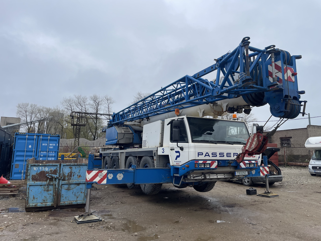 Mobile crane TADANO FAUN ATF90G-4