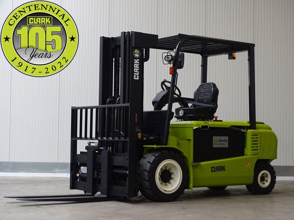 Electric forklift – rent Clark GEX50