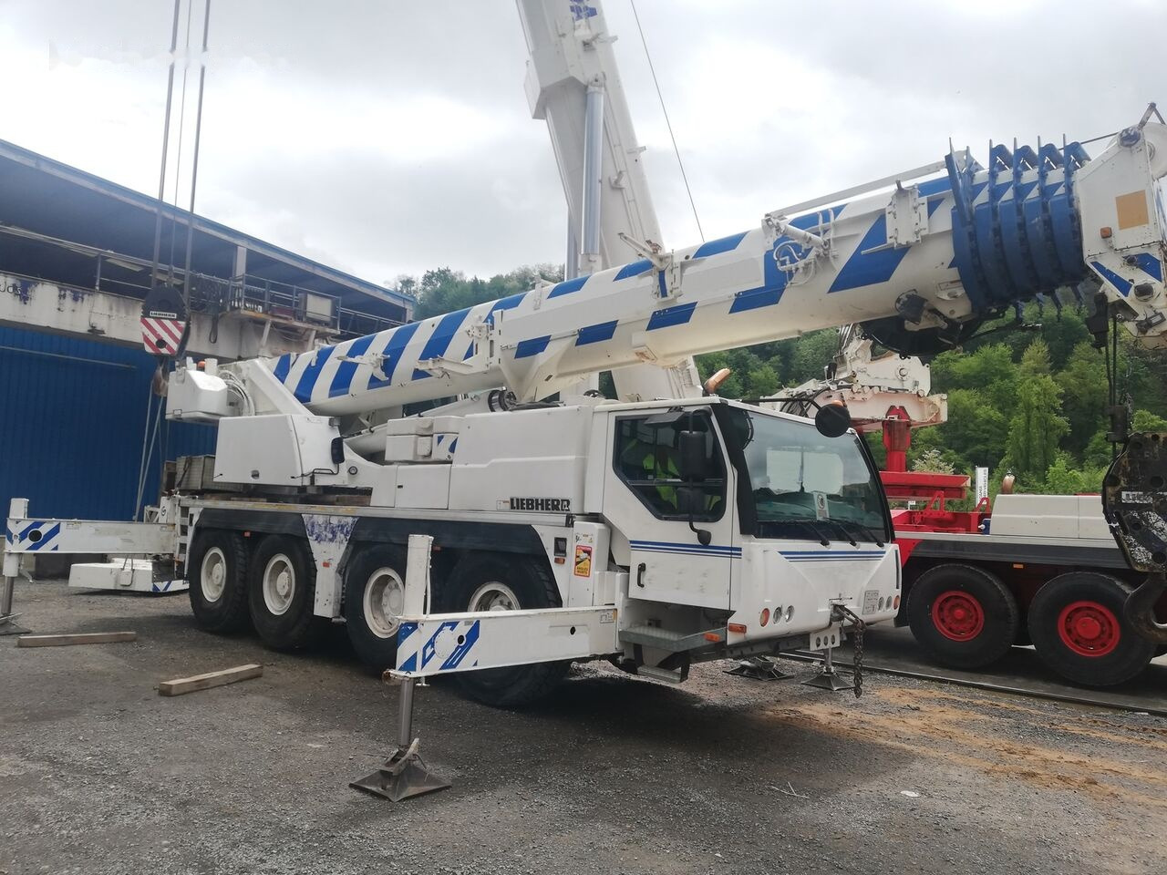 Mobile crane Liebherr LTM 1070 4.1