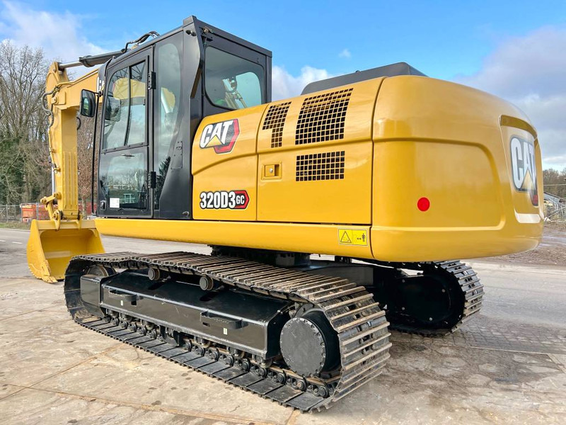 New Crawler excavator Cat 320D3 GC – New / Unused / Hammer Lines