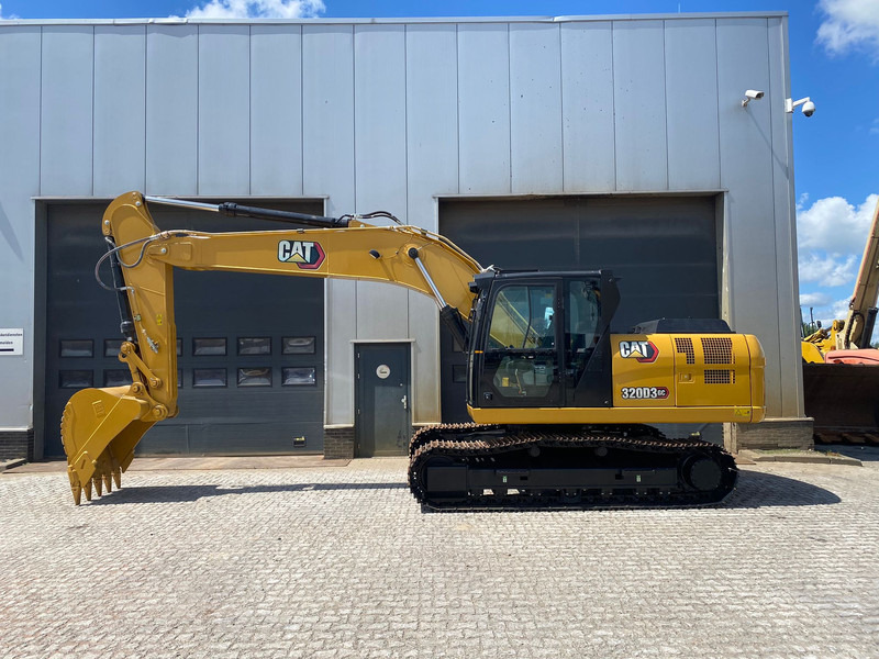 New Crawler excavator Caterpillar 323D3