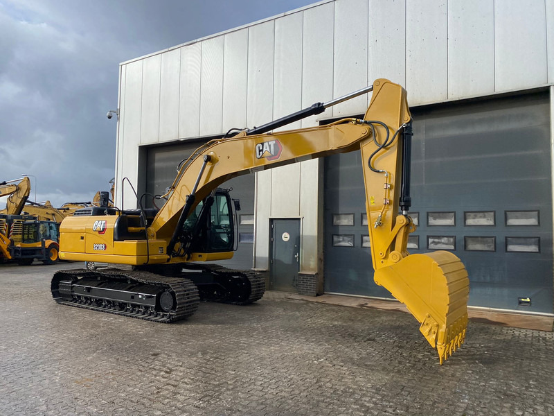 New Crawler excavator Caterpillar 323D3