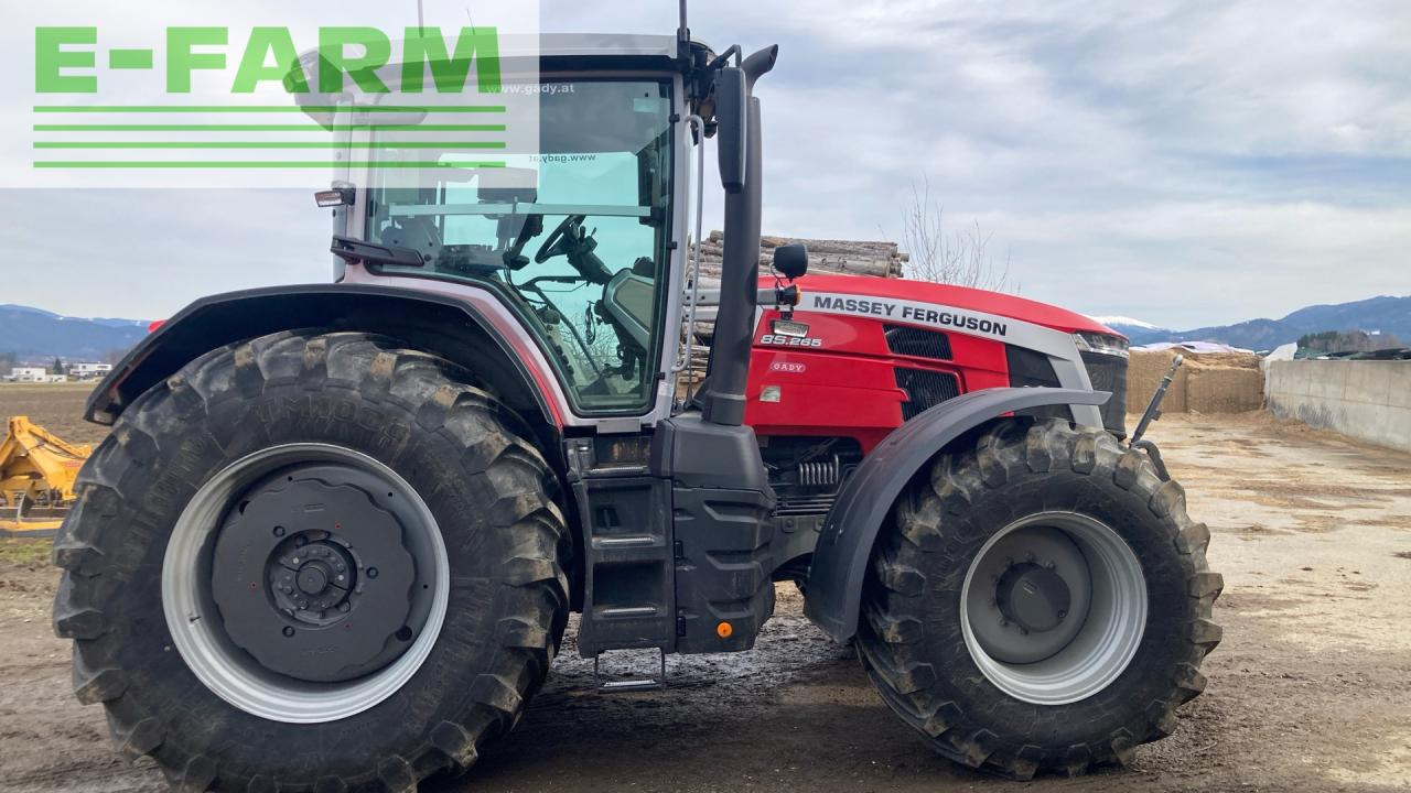 Farm tractor Massey Ferguson 8S.265