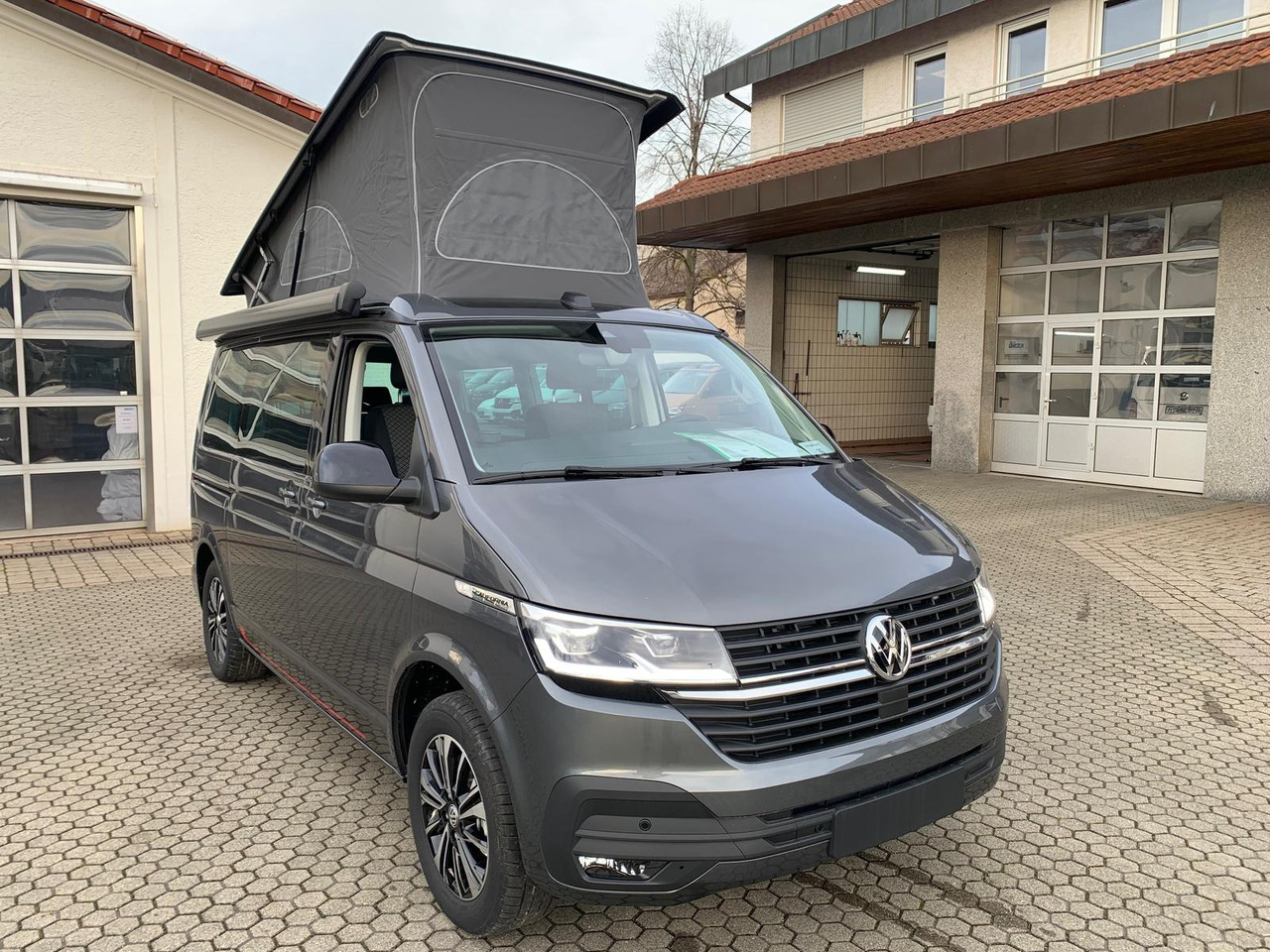 Camper van VW T6.1 Cali Beach Camper Edition 230V Umluft-Standheizung