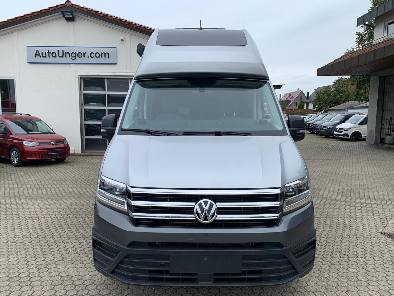 Camper van VW Grand California 600 LED Dieselheizung PV Kamera