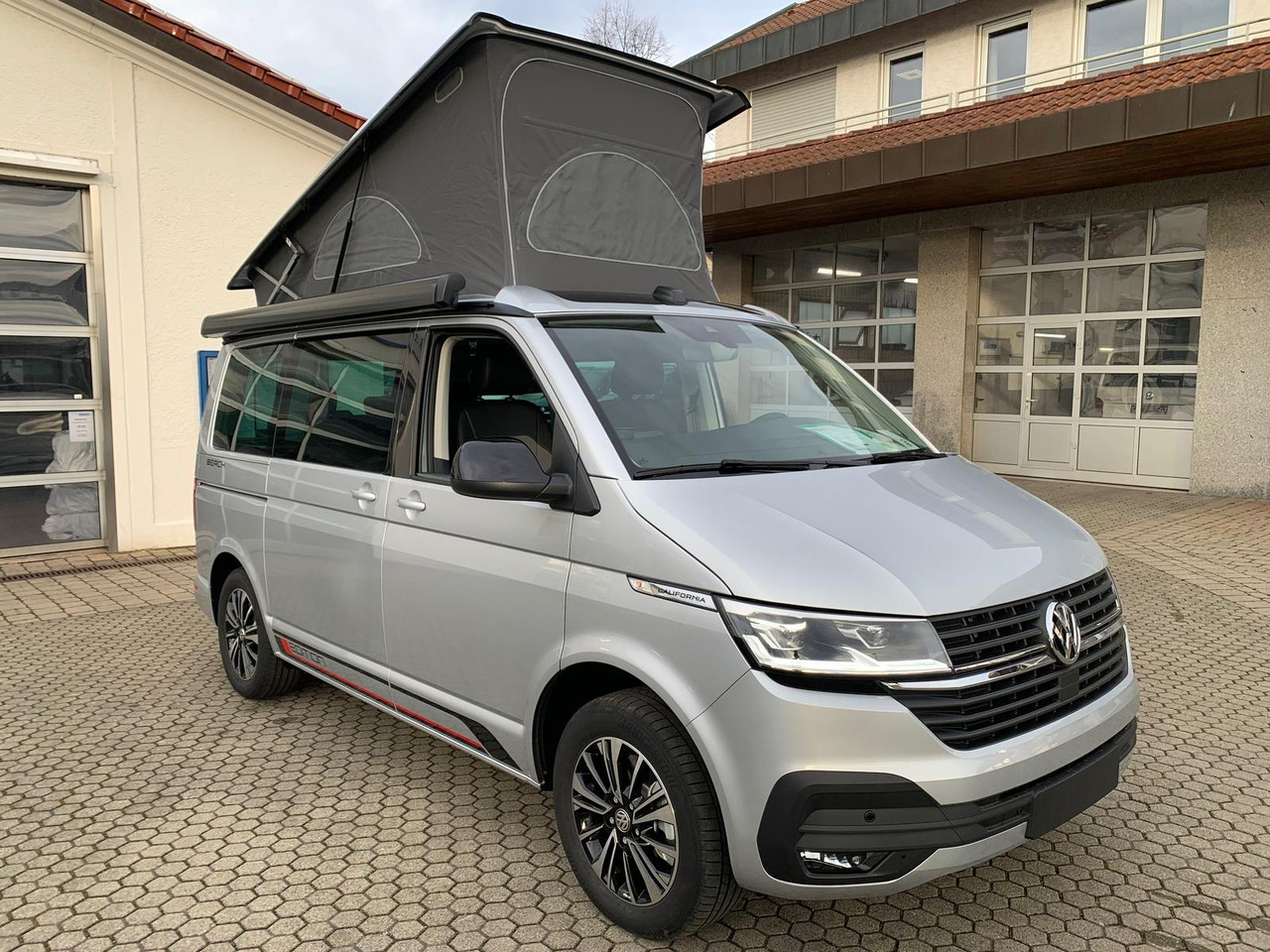 Camper van VW T6.1 Cali Beach Camper Edition DSG 230V Luft-Standh. ArtVelours