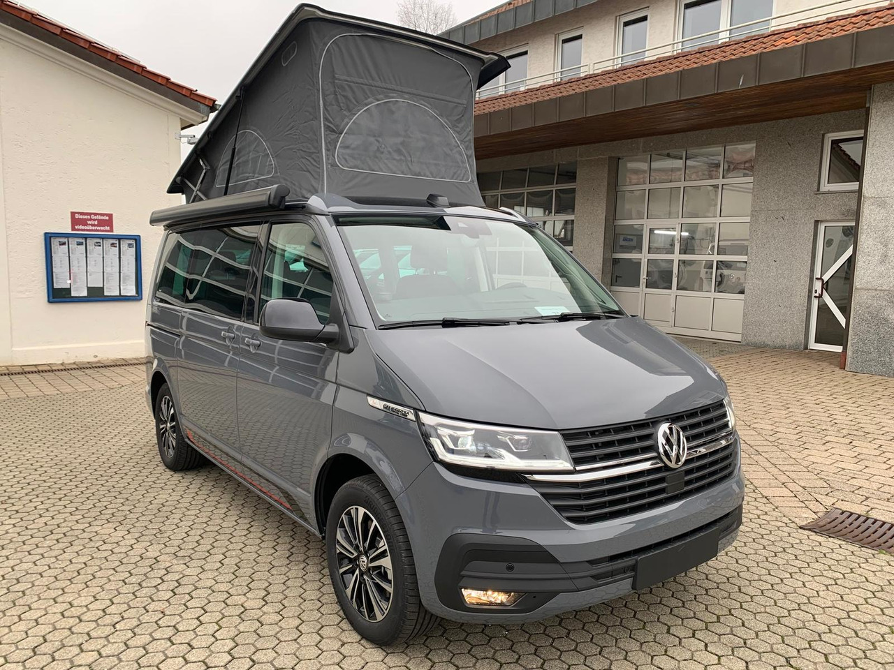 Camper van VW T6.1 Cali Beach Camper Edition DSG 230V Luft-Standh. ArtVelours