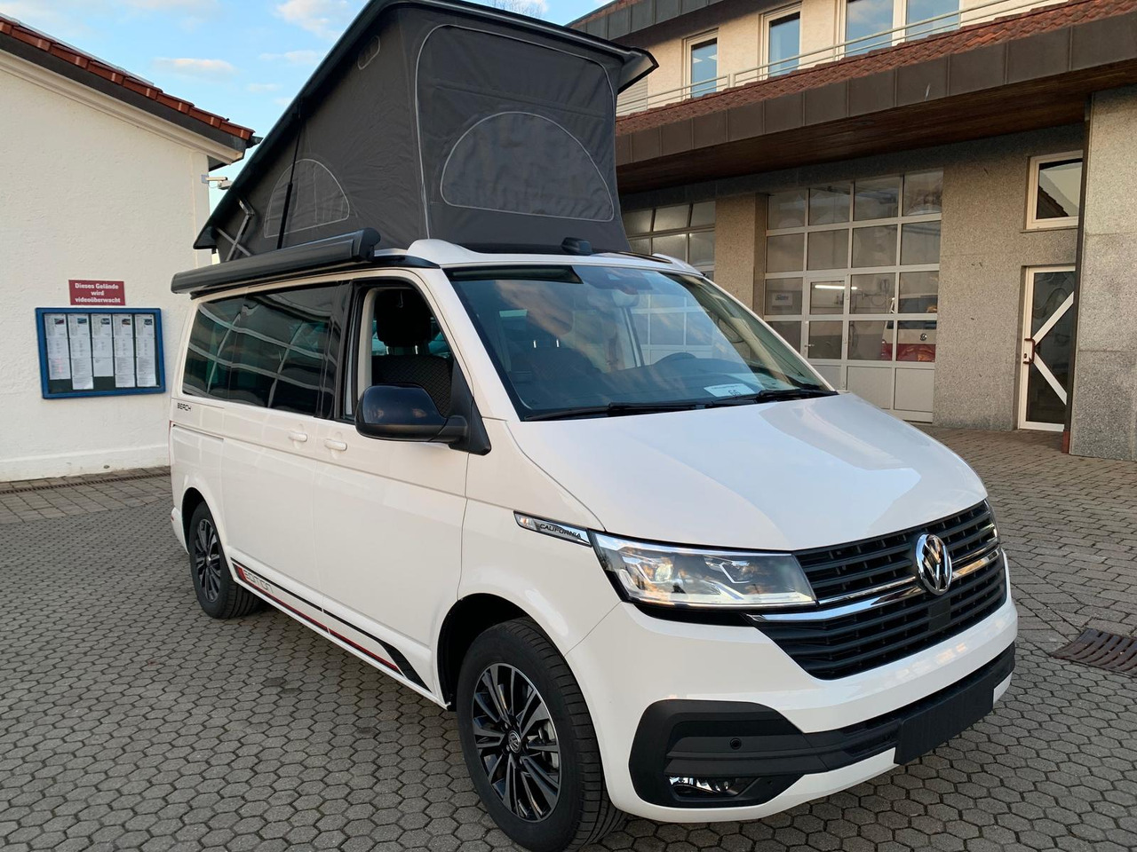 Camper van VW T6.1 Cali Beach Camper Edition Umluft-Standheizung