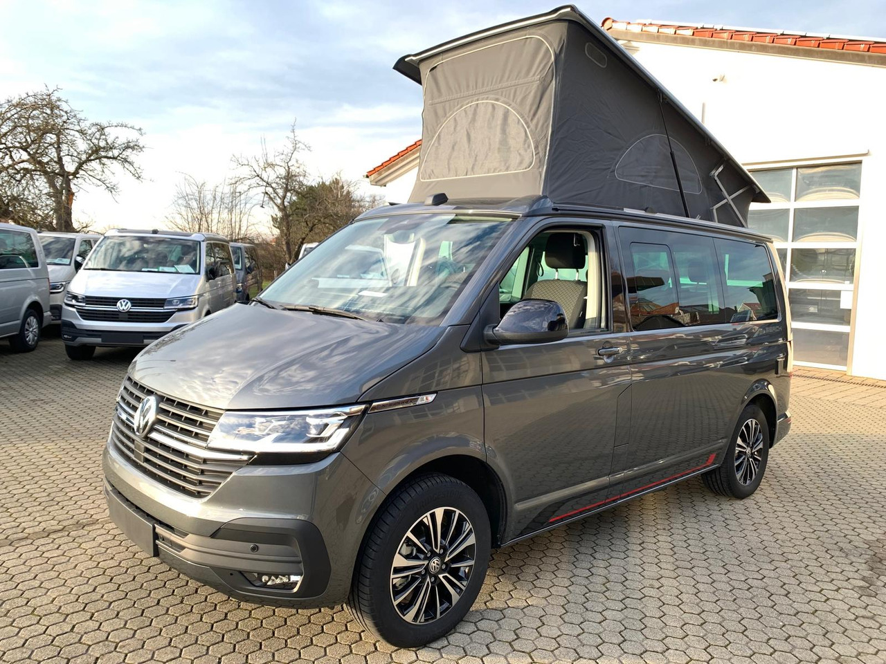 Camper van VW T6.1 Cali Beach Camper Edition AHK Umluft-Standheizung