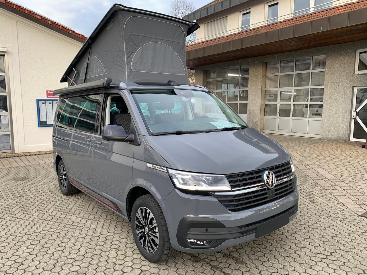 Camper van VW T6.1 Cali Beach Camper Edition Umluft-Standheizung