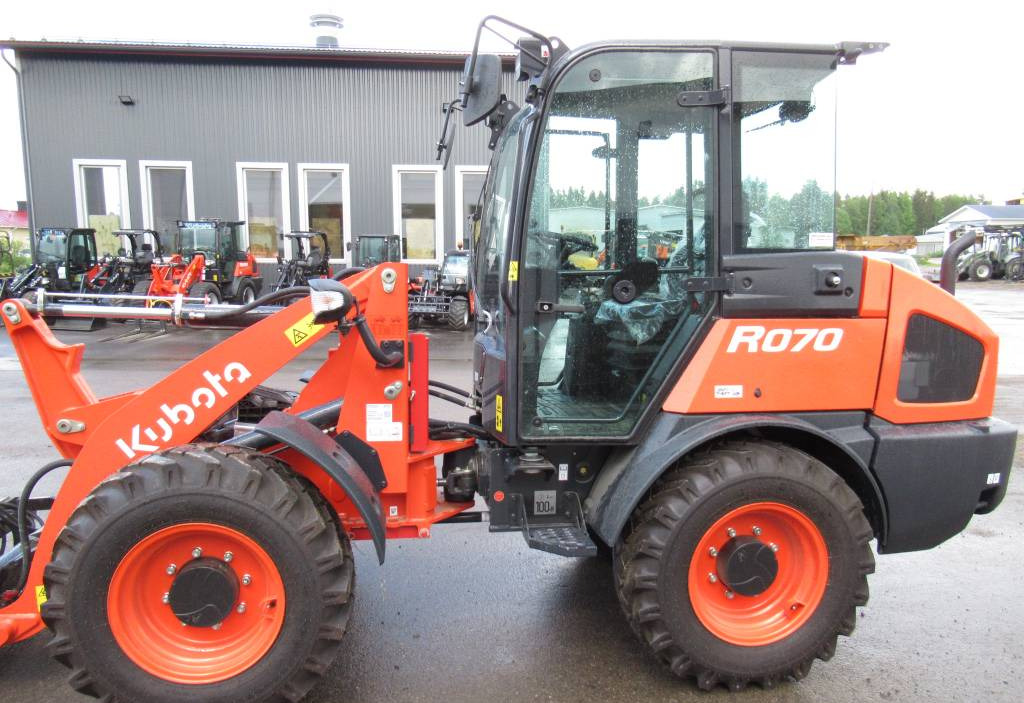 New Wheel loader Kubota R070W UUTUUSMALLI