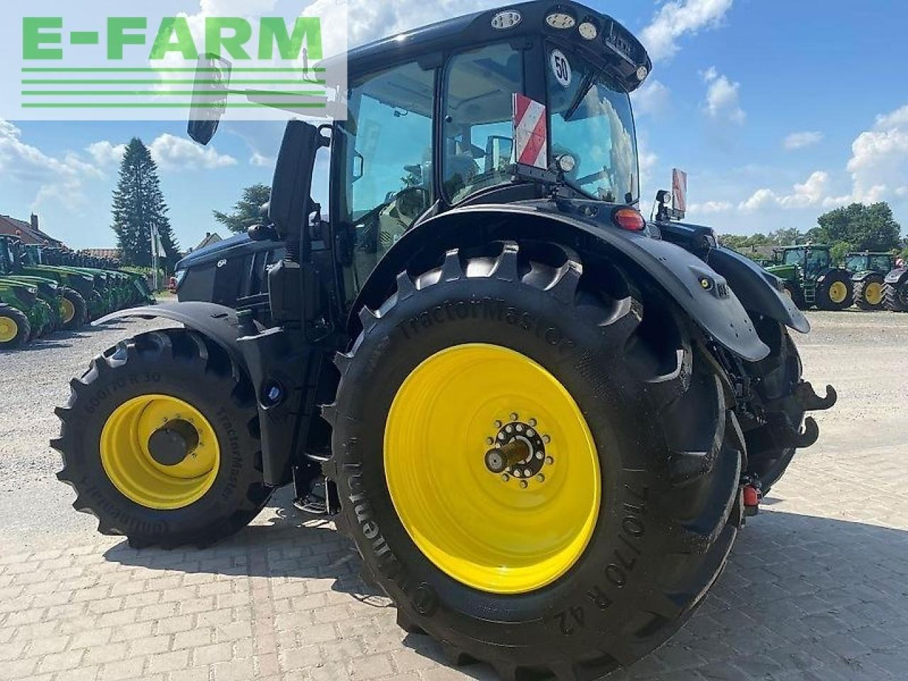 Farm tractor John Deere 6r250 black-edition mit powergard bis 05/2025