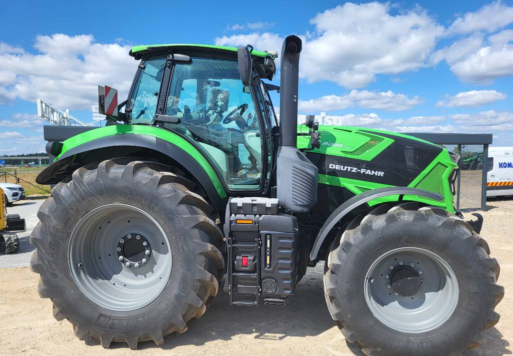 New Farm tractor Deutz-fahr 8280 TTV Agrotron