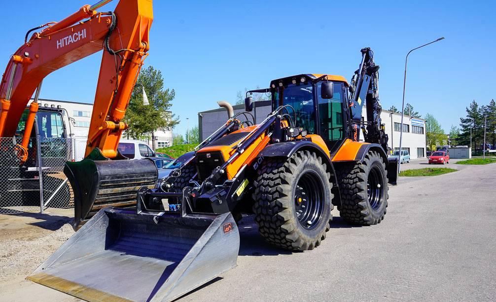 Backhoe loader Huddig 1370 City EX-DEMO