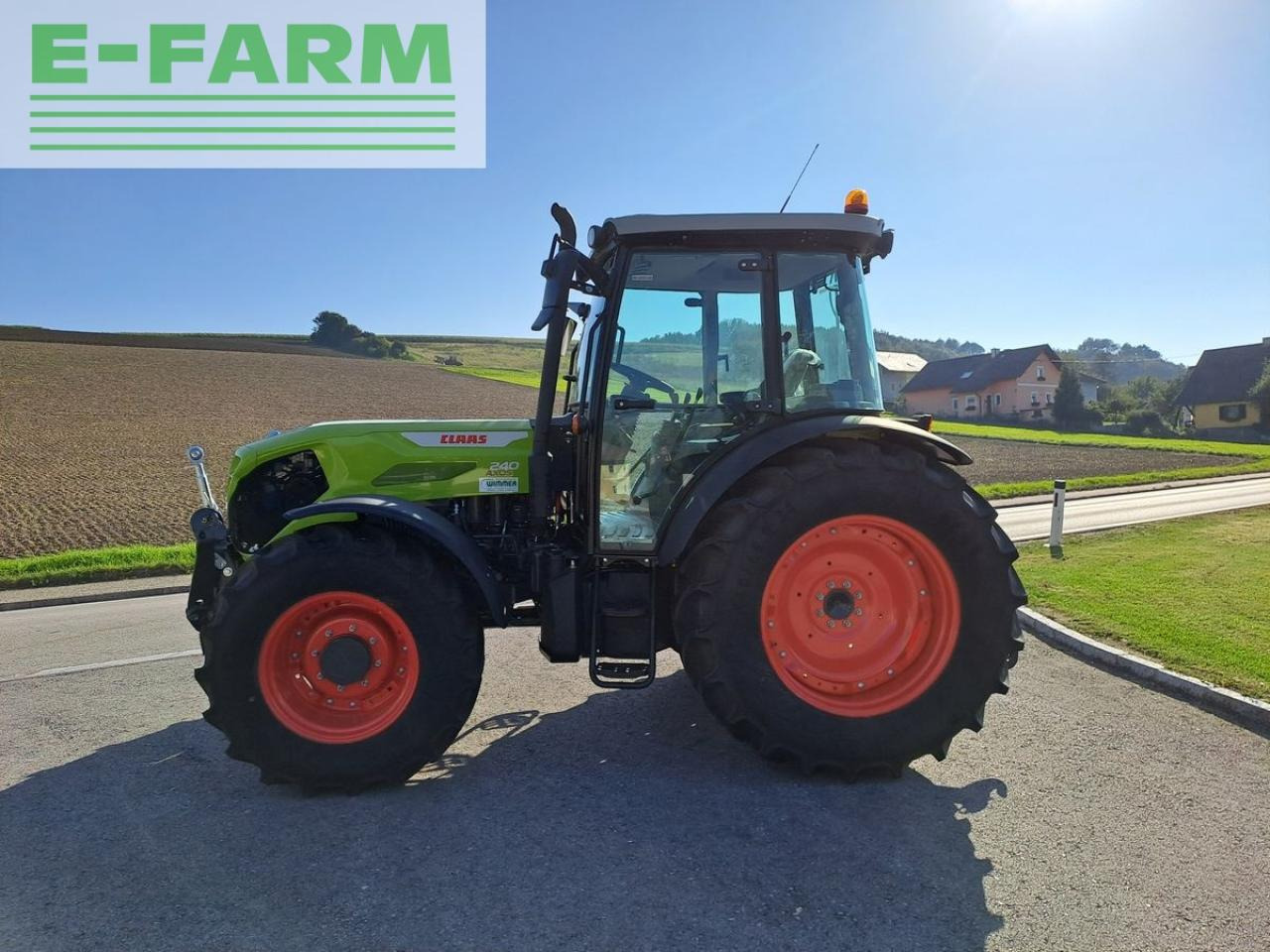 Farm tractor CLAAS axos 240