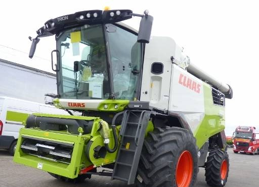 New Combine harvester Claas TRION 650/V770/ AUTOSLOPE/GPS PILOT