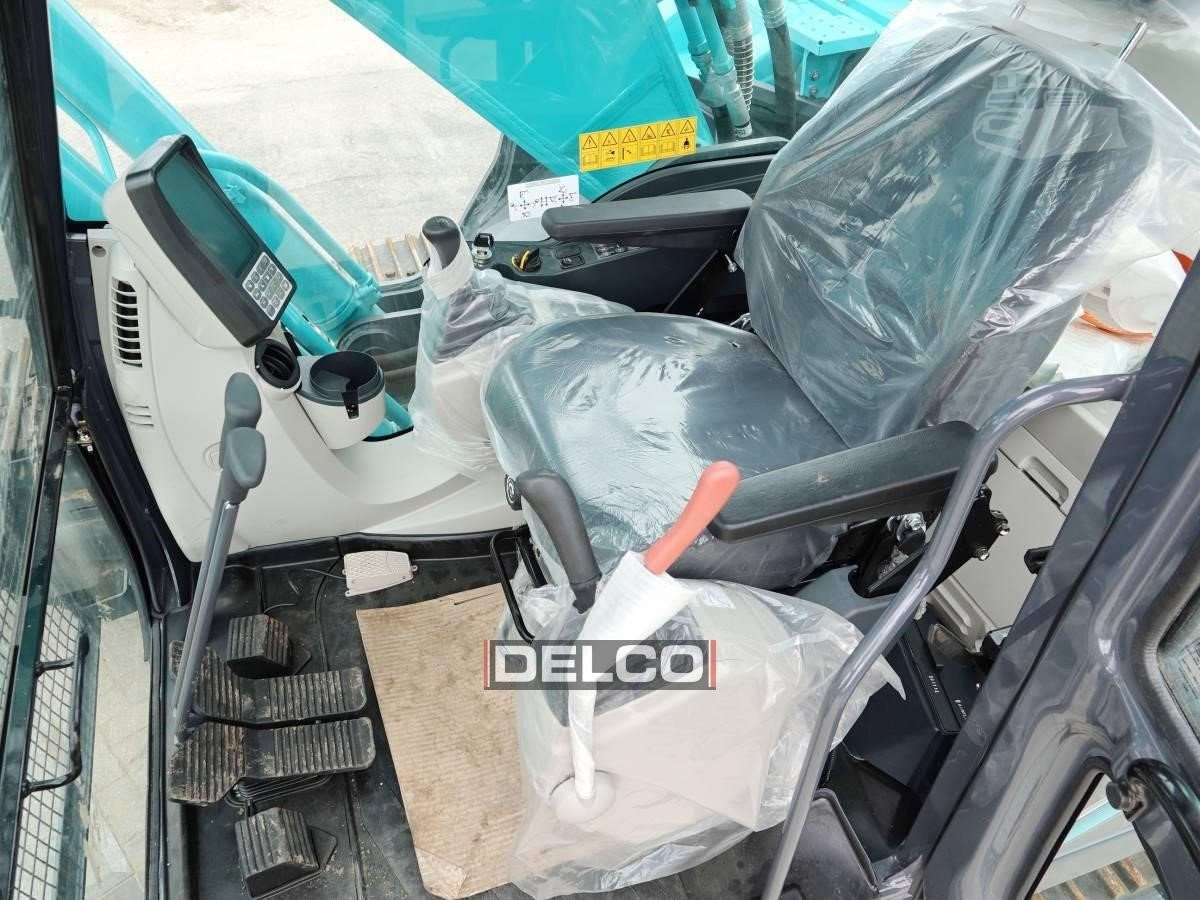 New Crawler excavator KOBELCO SK220