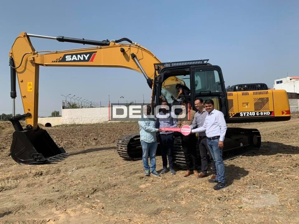 New Crawler excavator SANY SY240C-9HD