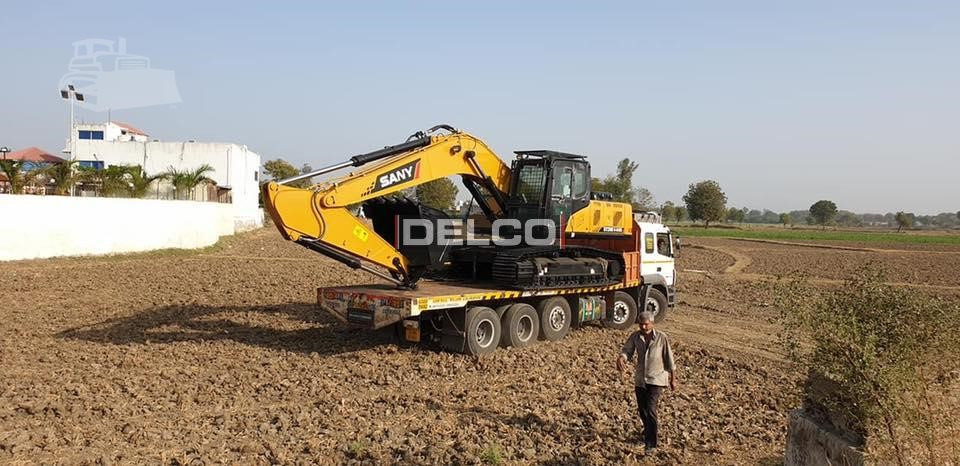 New Crawler excavator SANY SY240C-9HD