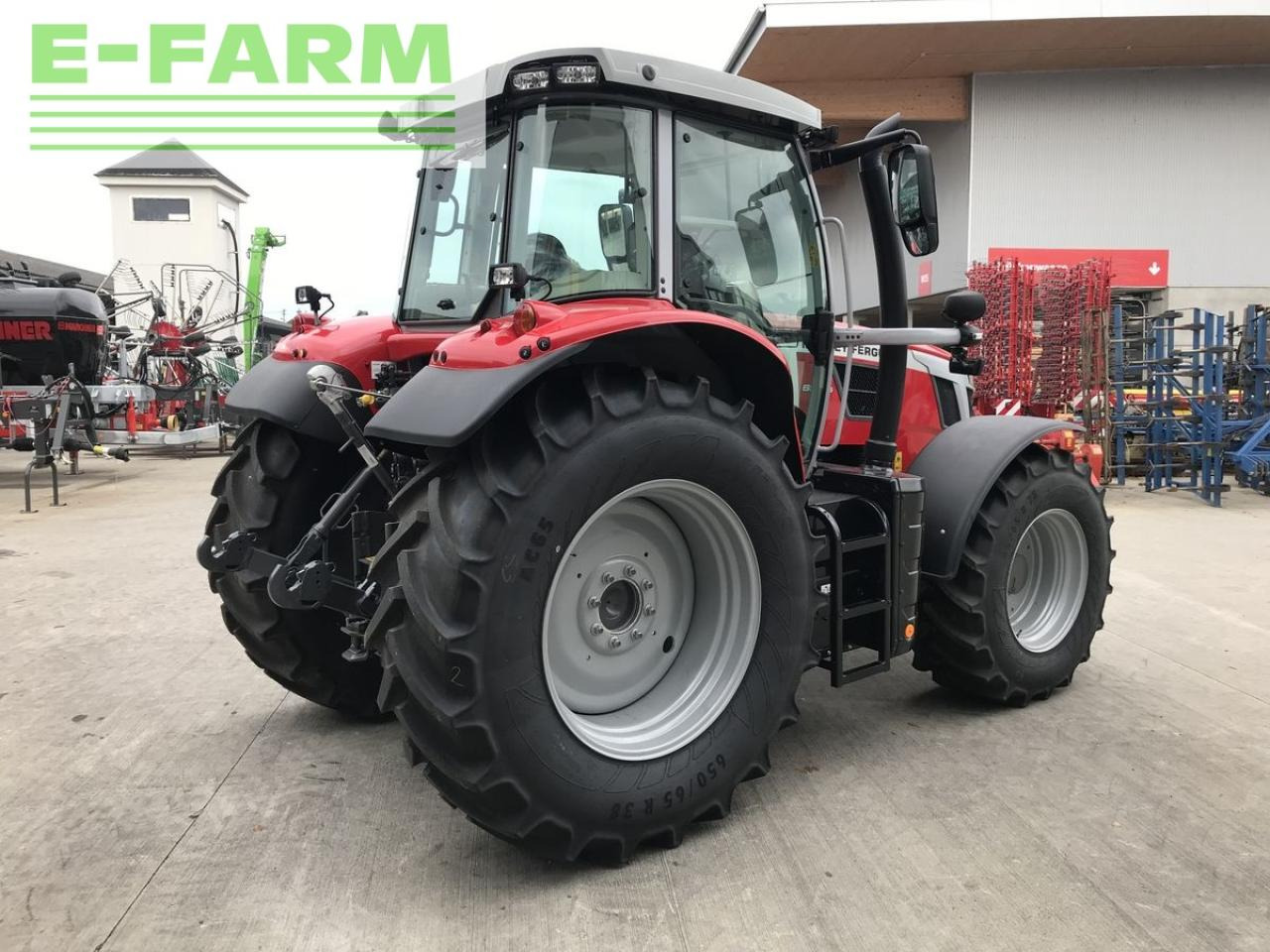 Farm tractor Massey Ferguson mf 6s.155 dyna-6 efficient