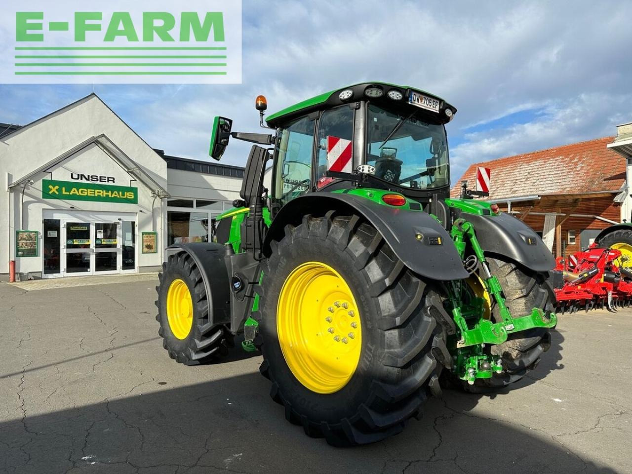 Farm tractor John Deere 6r 250