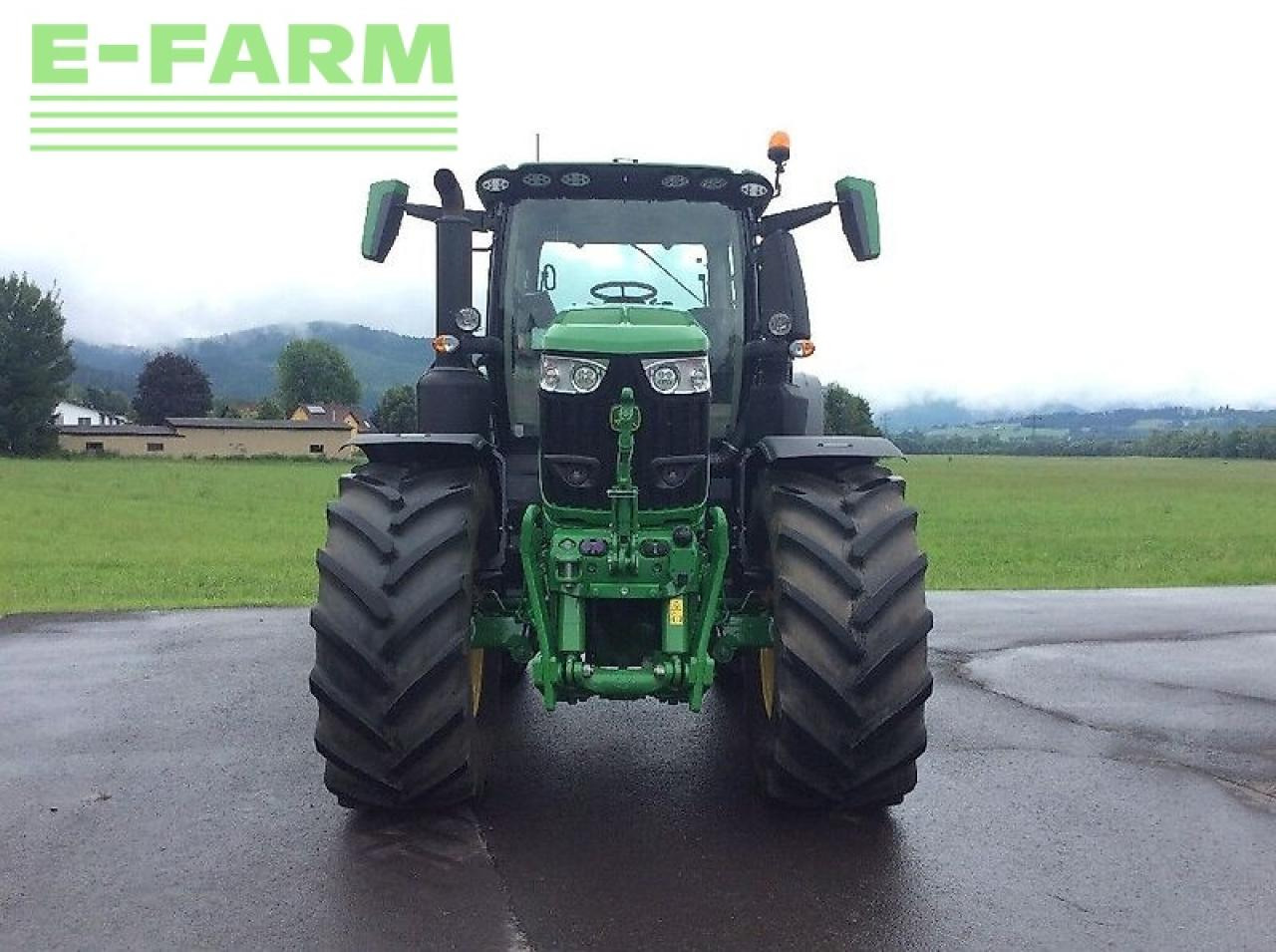 Farm tractor John Deere 6r 250