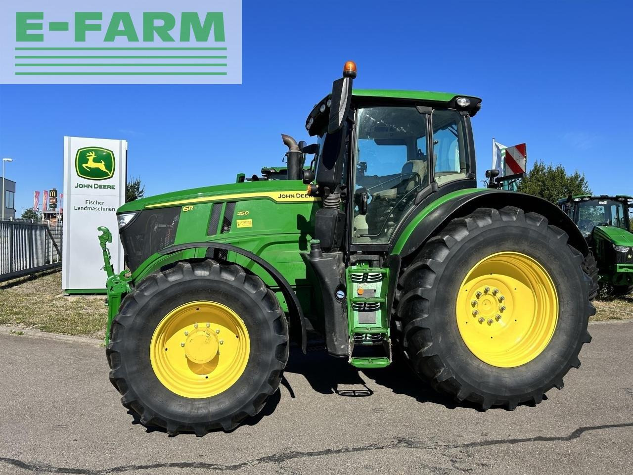 Farm tractor John Deere 6r 250