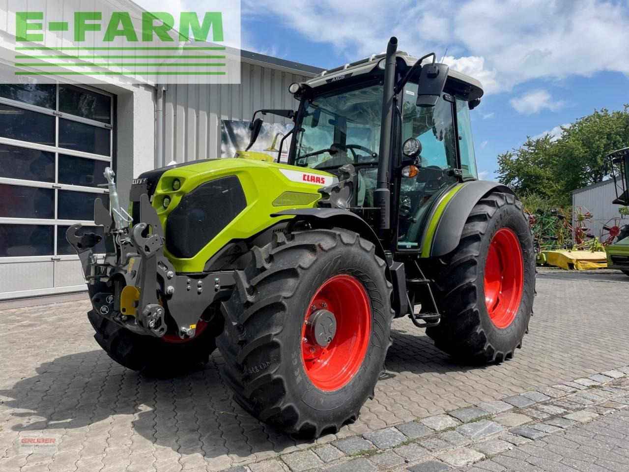 Farm tractor CLAAS axos 240