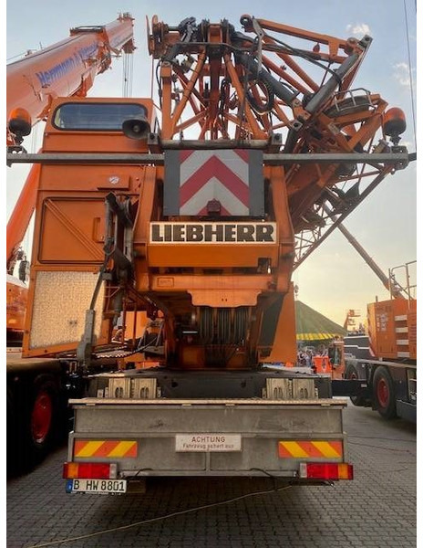 Mobile crane Liebherr MK 88