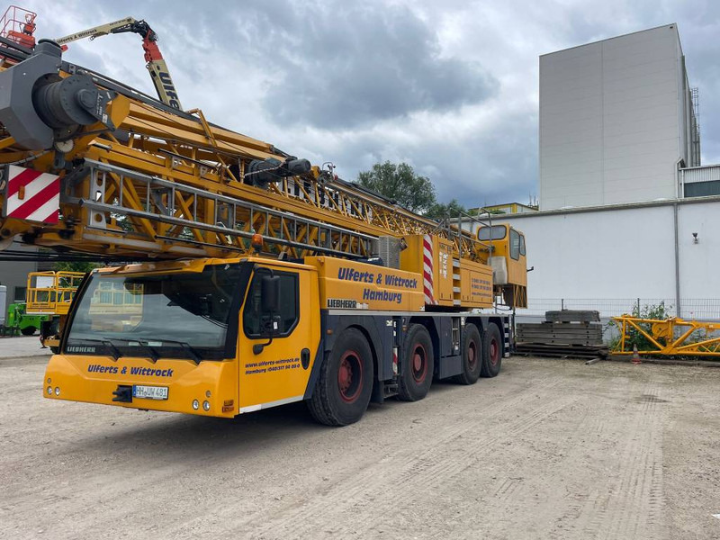 Mobile crane Liebherr MK 88 Plus