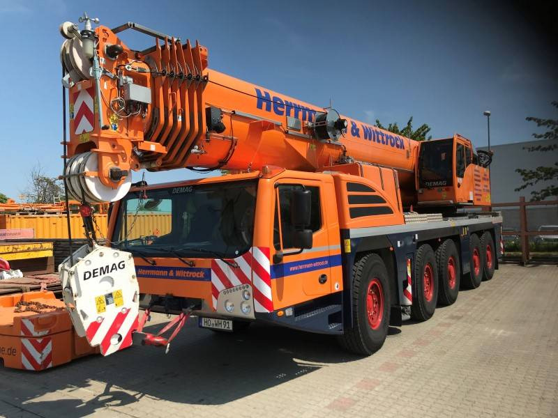 All terrain crane Terex Demag AC 250-5