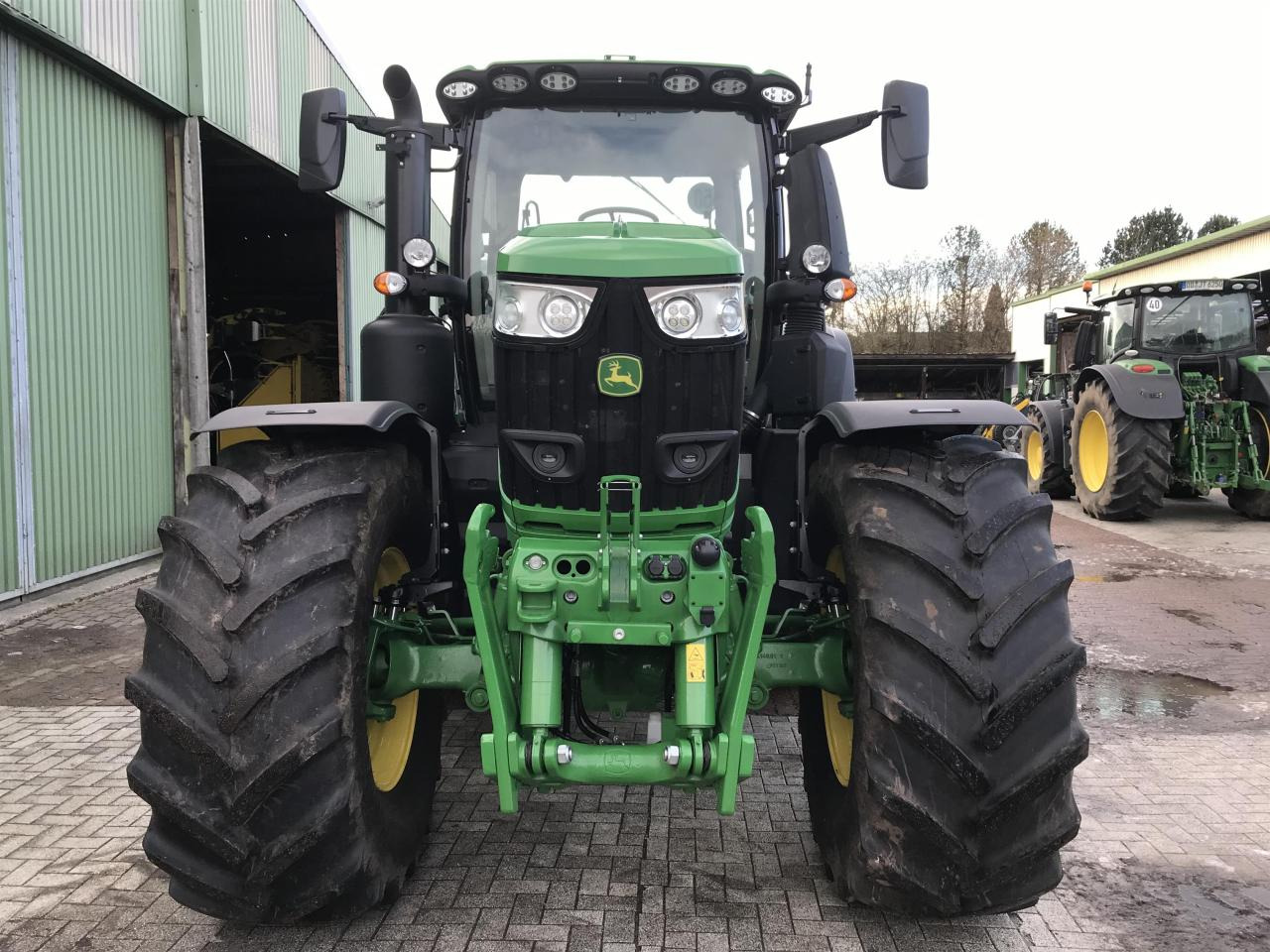 Farm tractor John Deere 6R 230