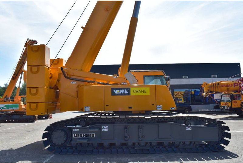 Crawler crane Liebherr LTR 1100