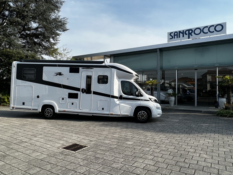 New Semi-integrated motorhome Laika Kreos 5009 L