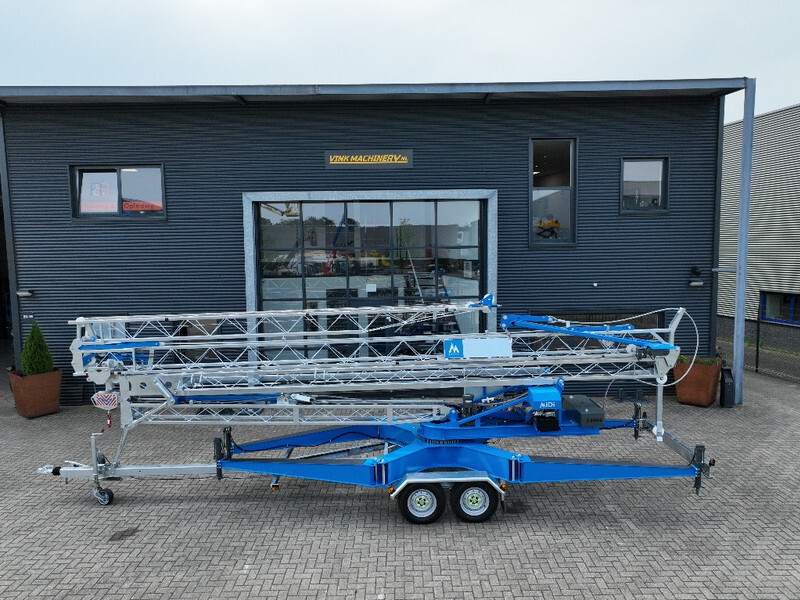 Self-erecting tower crane Midi LT 14.14 RD-XP (NIEUW)