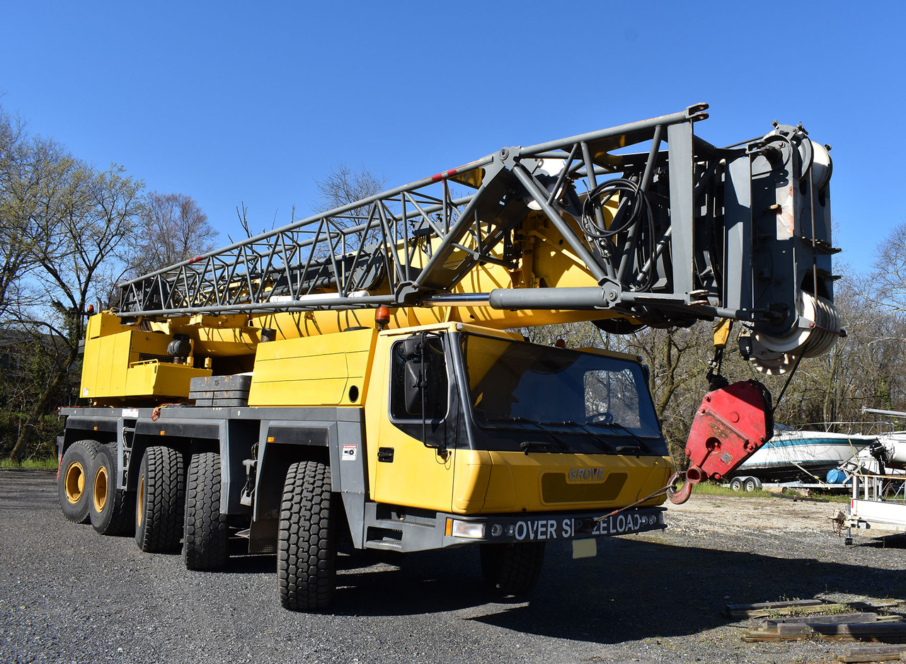 Mobile crane Grove GMK 5165