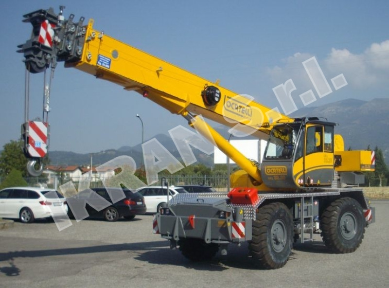 New Rough terrain crane Locatelli GRIL 33.30