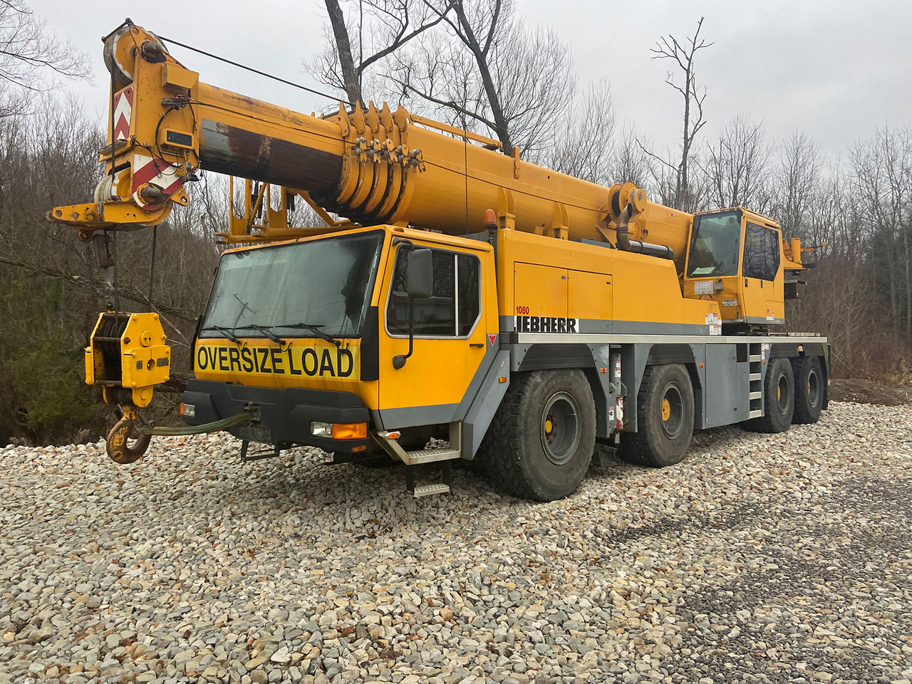 Rough terrain crane Liebherr LTM 1080-L