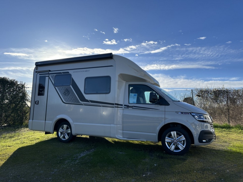 Semi-integrated motorhome Knaus Tourer Van 500 LT Vansation