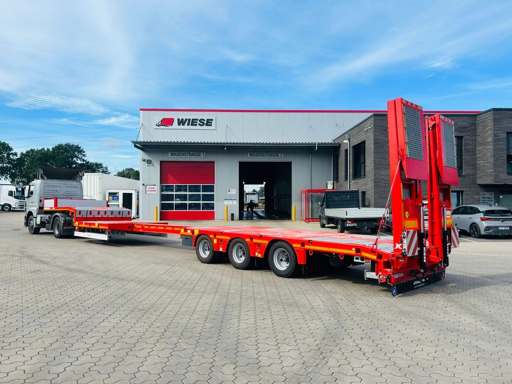 New Low loader semi-trailer Kässbohrer K.SLA.HS 3 tele Tieflader mit hydr. Schwanenhals