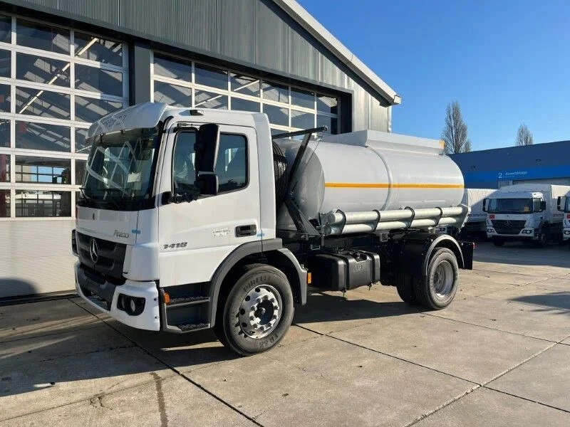 New Tank truck for transportation of fuel Mercedes-Benz Atego 1418 4×2 Fuel Tank Truck