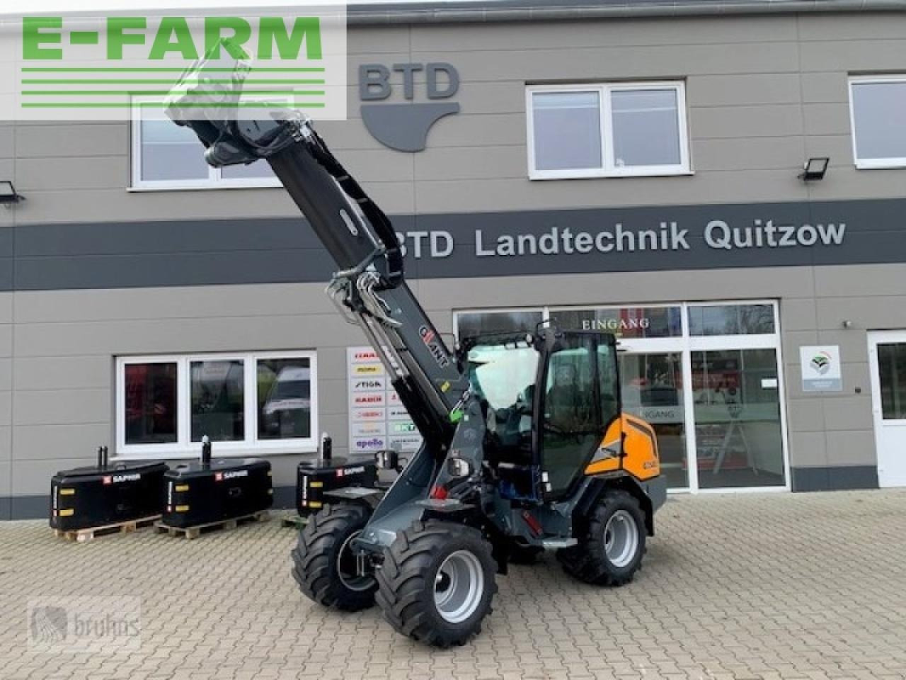 Wheel loader Giant g3500 tele