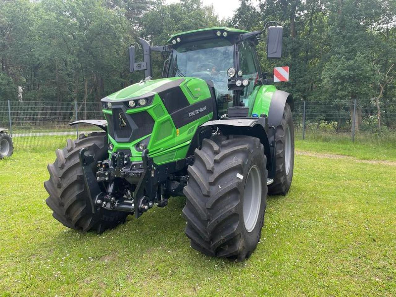 New Farm tractor Deutz-Fahr 6210 PSHIFT AKTIONSPREIS!!