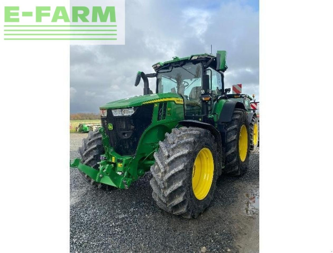 Farm tractor John Deere 7r 350