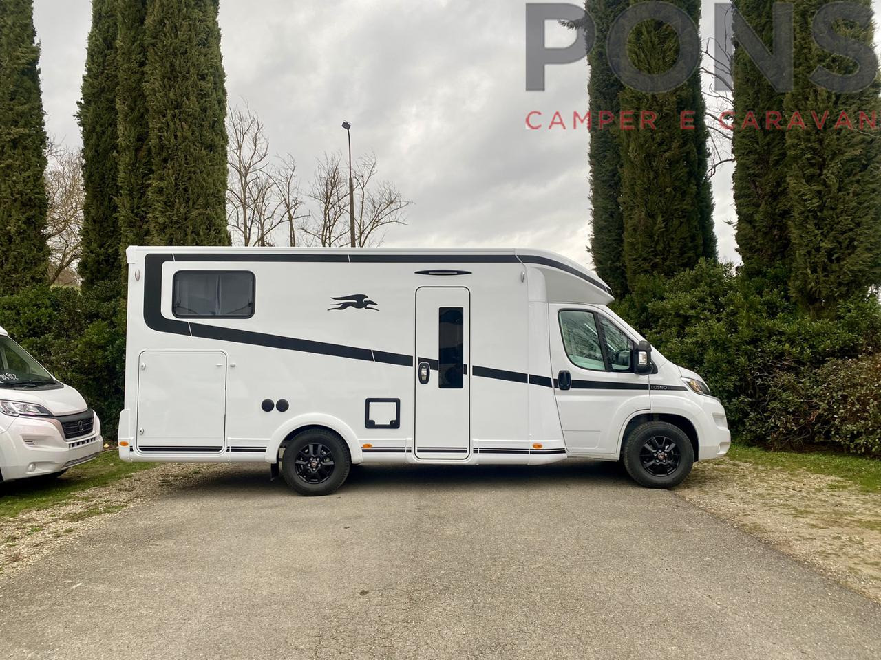 New Semi-integrated motorhome LAIKA Kosmo L 319