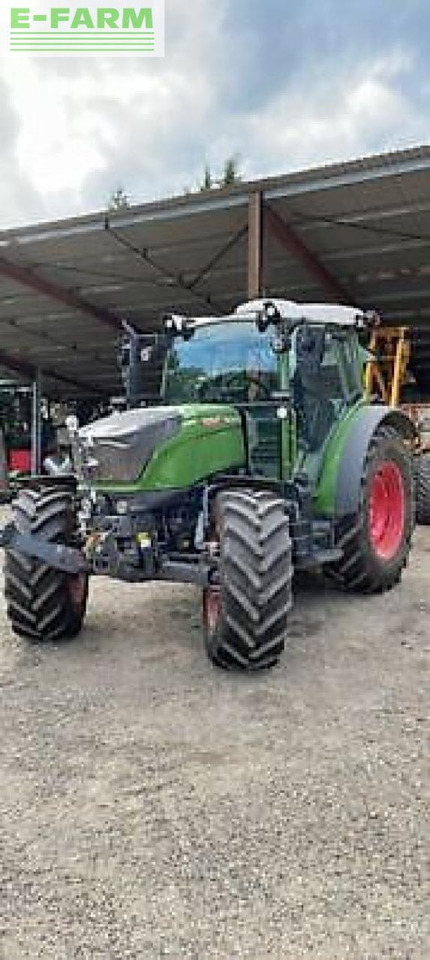 Farm tractor Fendt 211s profi plus